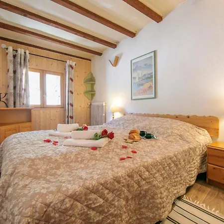 Le Grand-lemps Sleeps 6 Chamonix